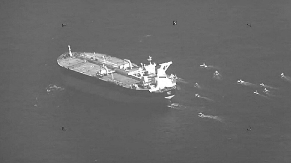 واشنطن تطالب بنما بإنزال علمها عن سفن الشحن الإيرانية