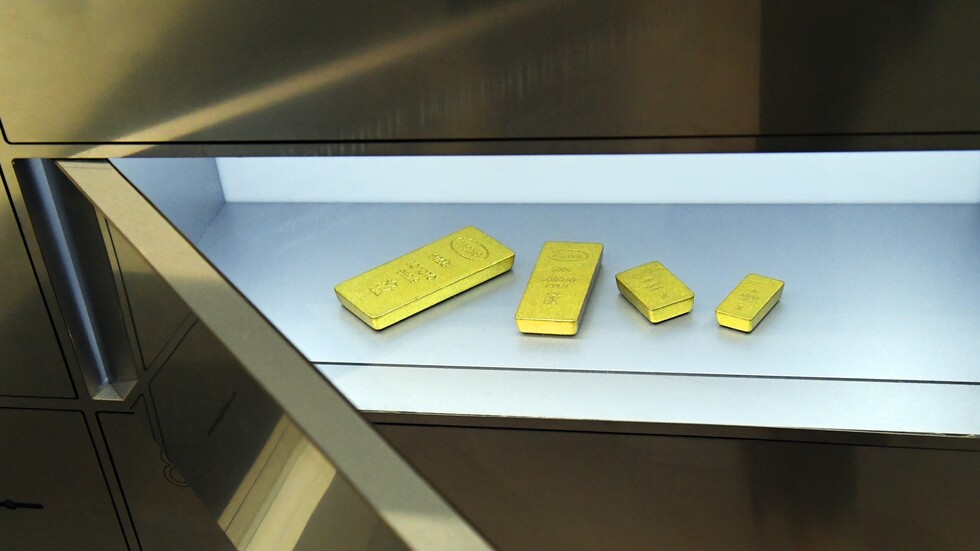 ماذا ينتظر الذهب والمعادن الأخرى في 2024؟.. "فيتش" تنشر توقعاتها لسوق المعادن