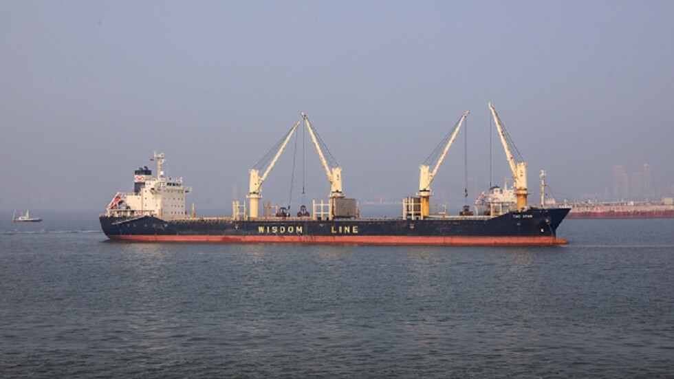 "أنصار الله" تحذر بعد توجيهات الحوثي حول المحيط الهندي- رأس الرجاء الصالح