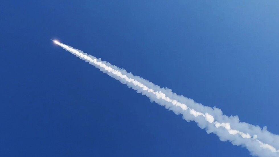 الدفاع الروسية تعلن تدمير 3 منصات "باتريوت" والقضاء على 300 نازي بضربة واحدة (فيديو)