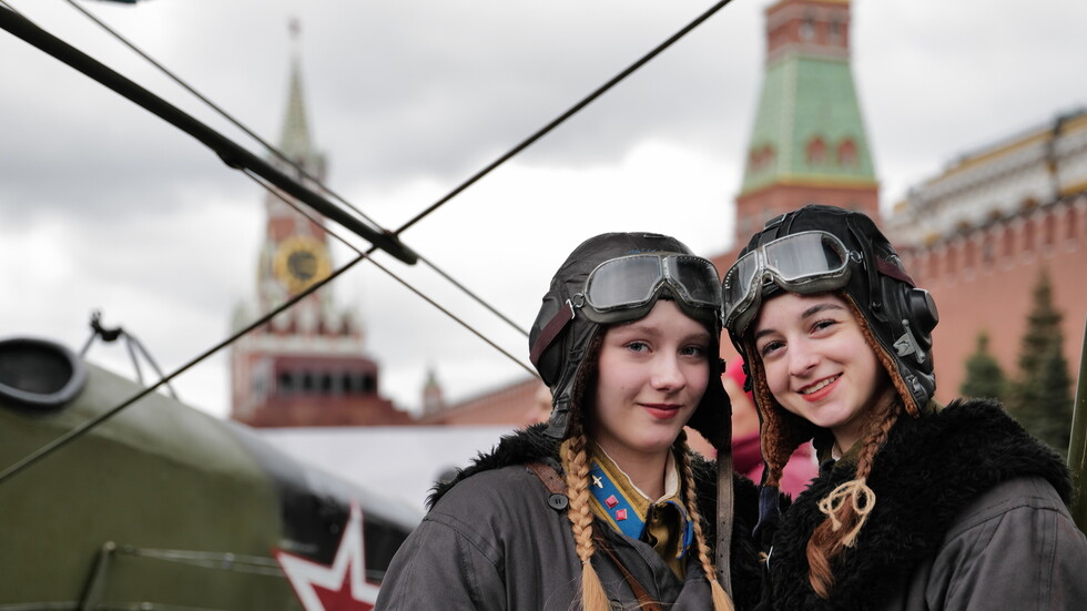 مراقب فرنسي: الروس أكثر سعادة من الفرنسيين وموسكو غنية وفاخرة