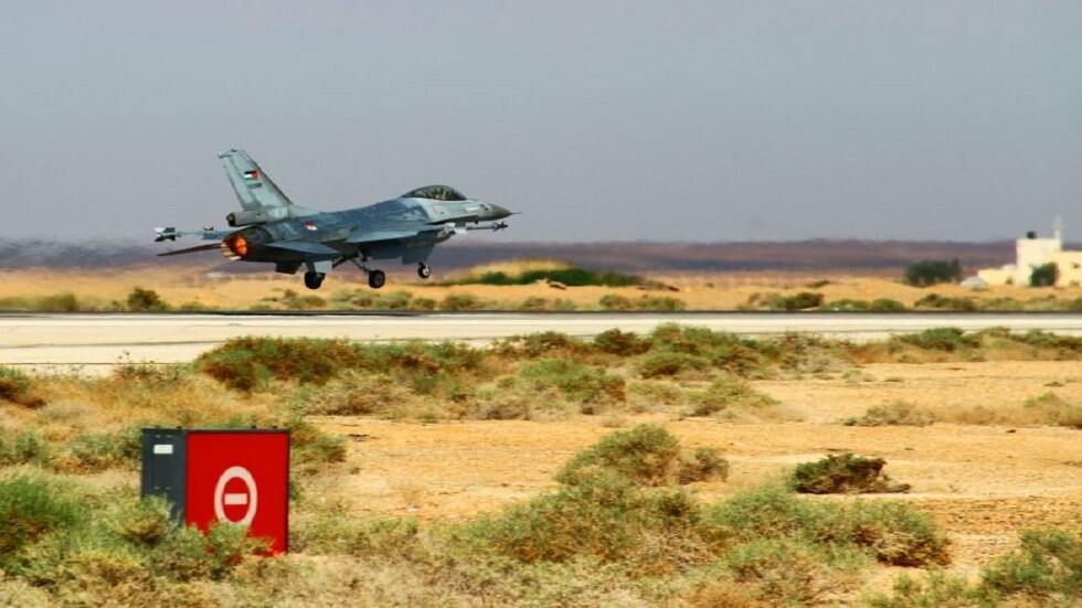 الجيش الأردني: طائرات سلاح الجو تنطلق بعد رصد تحركات جوية غير معروفة المصدر على الحدود مع سوريا