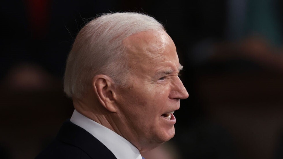 في زلة لسان جديدة.. بايدن يصف الولايات المتحدة بالدولة الوحيدة المنقسمة في العالم