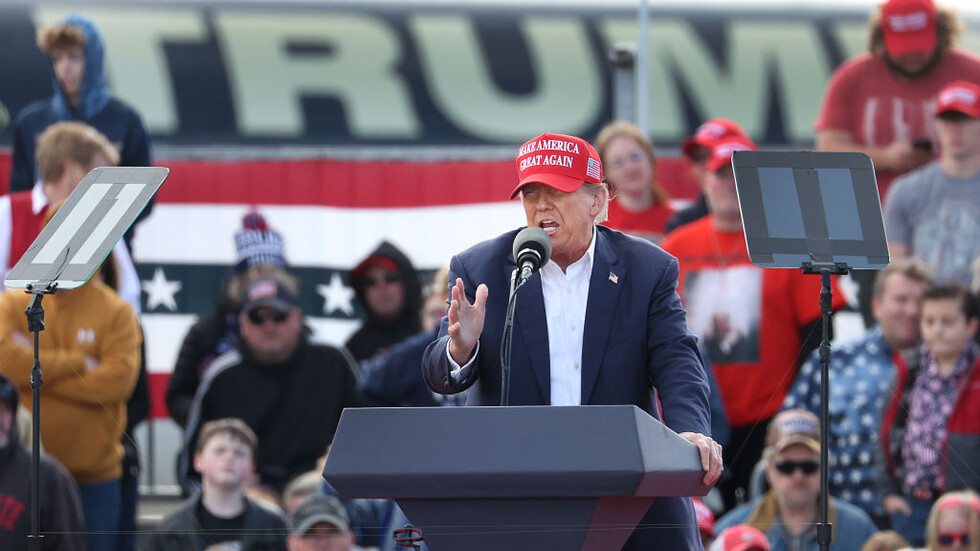 ترامب يتهم اليهود المؤيدين للحزب الديمقراطي بكراهية دينهم وإسرائيل