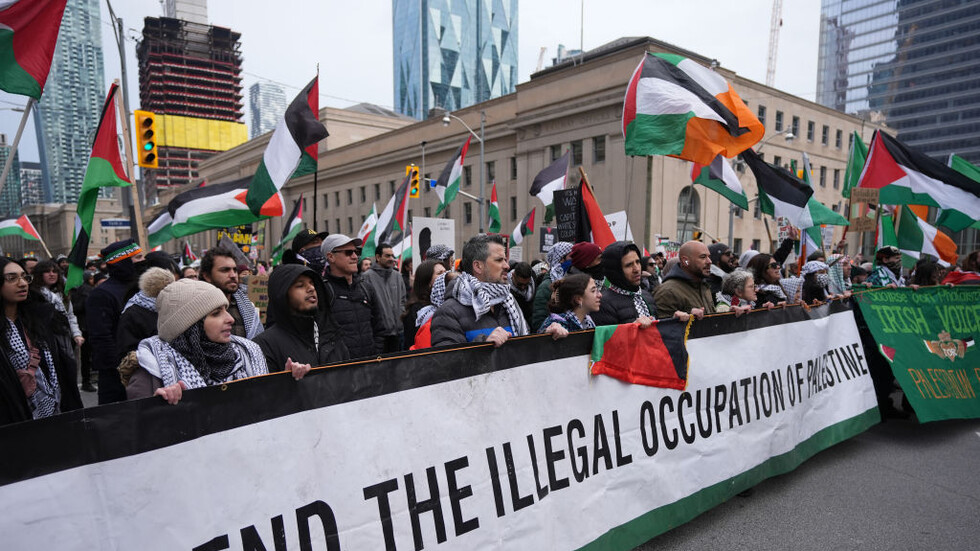 البرلمان الكندي يعتمد قرارا يدعو إلى حل الدولتين