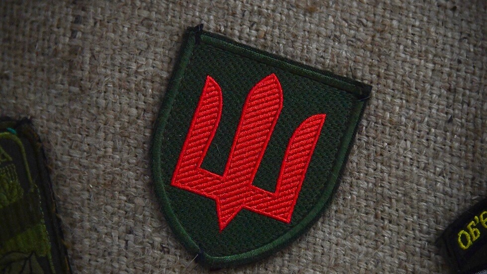 تسجيل صوتي يكشف مجموعة من العسكريين الأوكرانيين تخطط للإطاحة بزيلينسكي