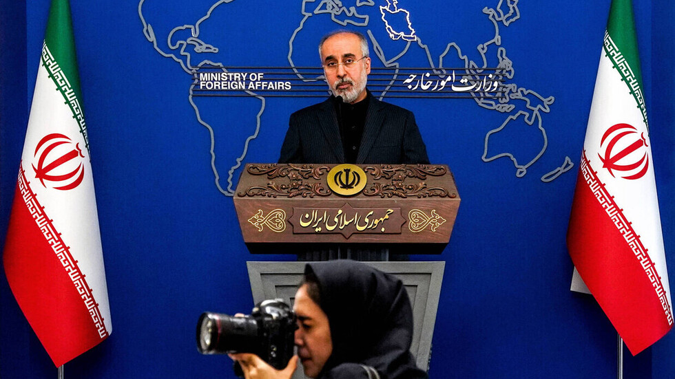 الخارجية الإيرانية تدين الهجوم الإرهابي على مركز تجاري في ضواحي موسكو