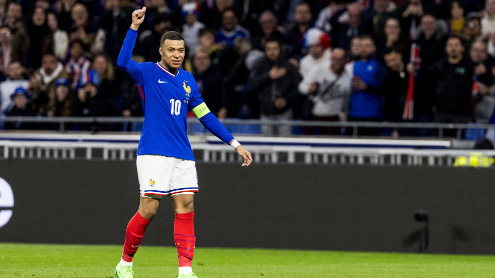 "لن أكون في أرض محتلة".. تصريح مثير لمبابي قبل لقاء فرنسا وتشيلي (فيديو)