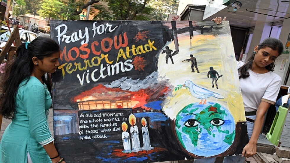 غالاوي: رأيت بأم عيني "قابضة الأرواح" تتوعد الروس قبل هجوم "كروكوس" (فيديو)