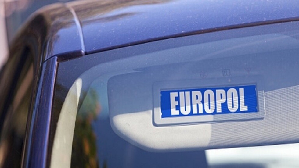 خرق أمني خطير واختفاء ملفات حساسة لكبار مسؤولي الشرطة الأوروبية "يوروبول"