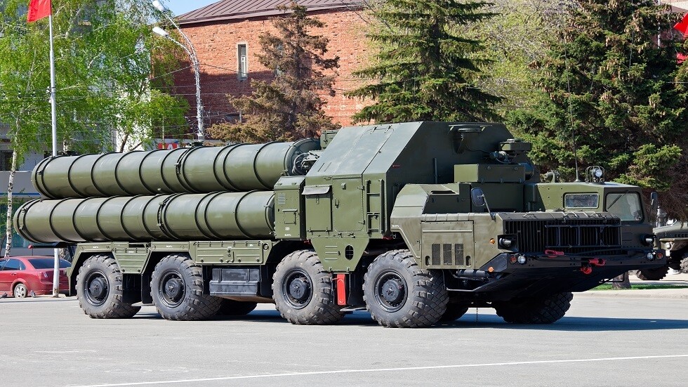 اليونان: لن نزود أوكرانيا بأنظمة الدفاع الجوي الروسية قبل استبدالها بأنظمة غربية مماثلة أو أشد فتكا