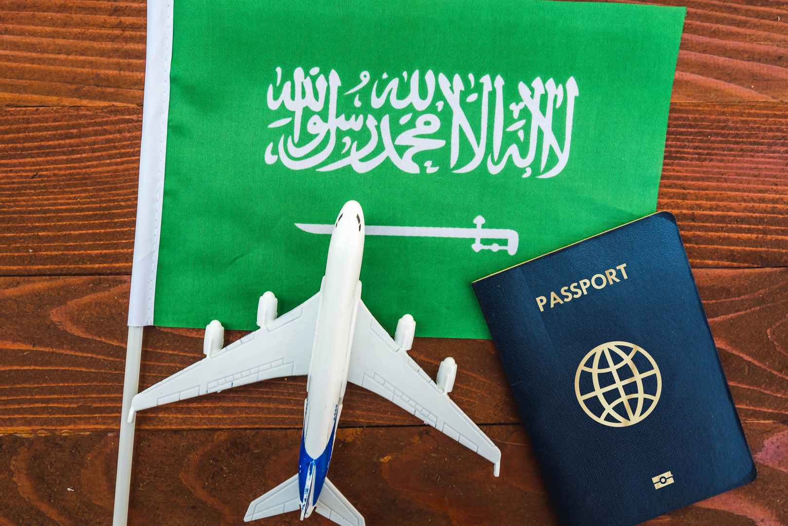 دولة أوروبية تعلن إعفاء السعوديين من تأشيرة الدخول (فيديو)