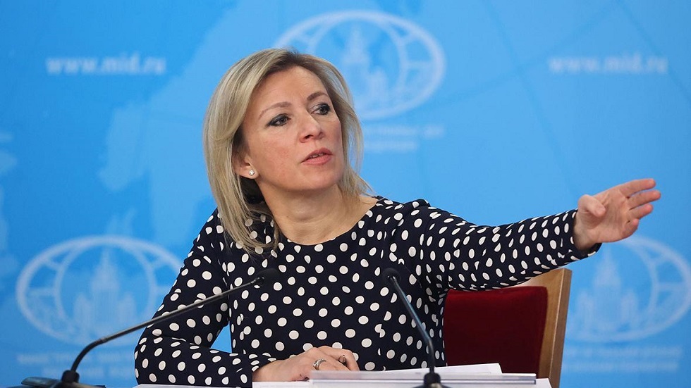 زاخاروفا للسفيرة الأمريكية لدى موسكو: توقفي عن الكذب يا لين