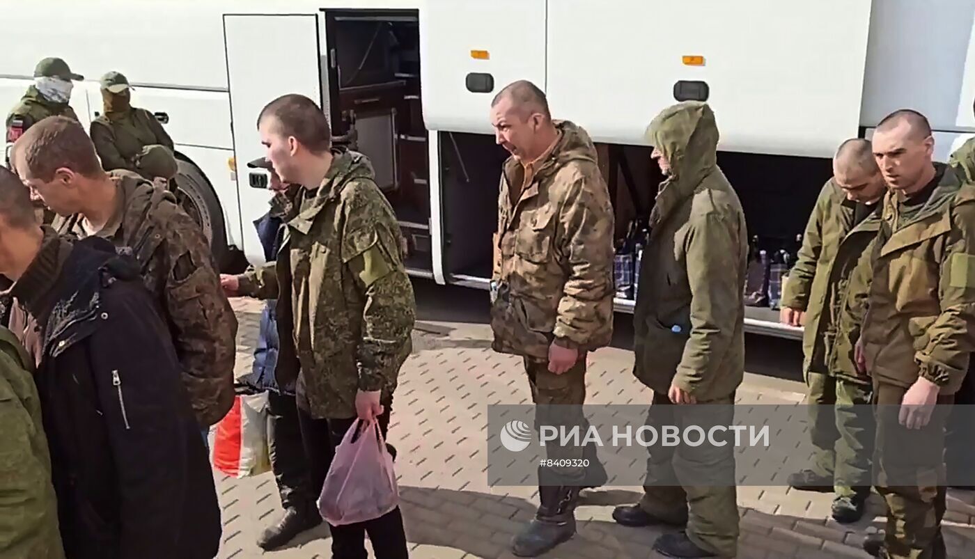 أوكرانيا تعلن عزمها تجنيد السجناء بمن فيهم القتلة