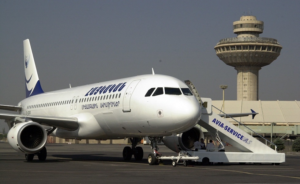 يريفان تبلغ موسكو بقدرتها على تسيير عمل خدمة الحدود في مطار زفارتنوتس دون مساعدتها
