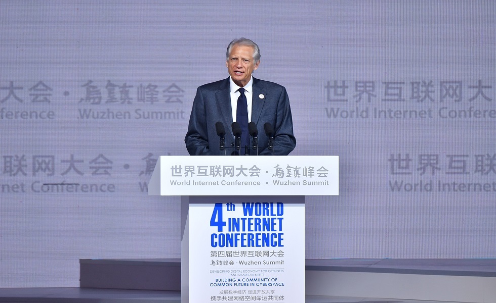 رئيس وزراء فرنسي أسبق يحذر من حرب نووية حال دخول قوات “الناتو” إلى أوكرانيا رئيس وزراء فرنسي أسبق يحذر من حرب نووية حال دخول قوات “الناتو” إلى أوكرانيا