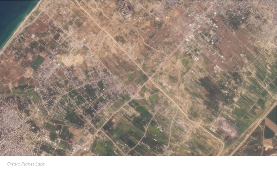 بصور من الأقمار الصناعية.. طريق إسرائيلي يقسم غزة لقسمين يبلغ ساحل المتوسط
