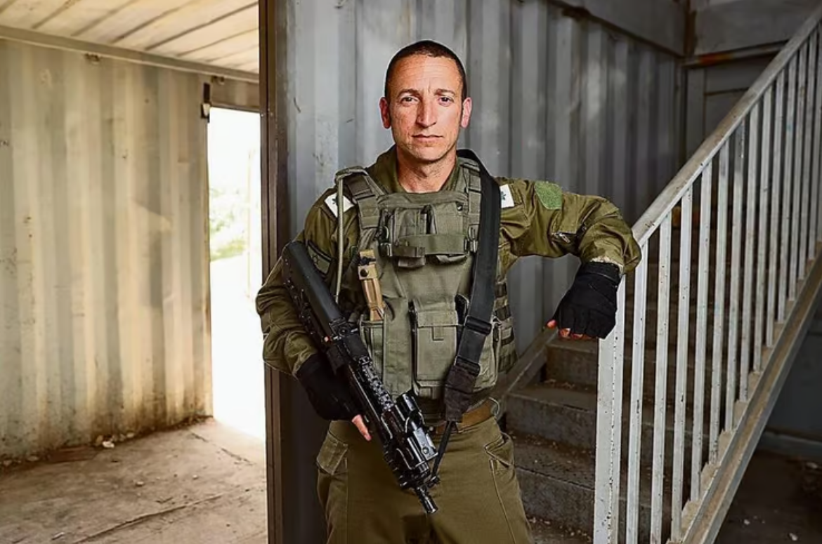 الجيش الإسرائيلي يكشف عن مصير ضابط تسبب بمقتل 12 رهينة