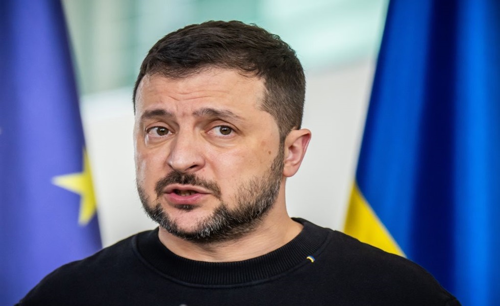 زيلينسكي: أوكرانيا ليست بحاجة إلى الجيش الفرنسي