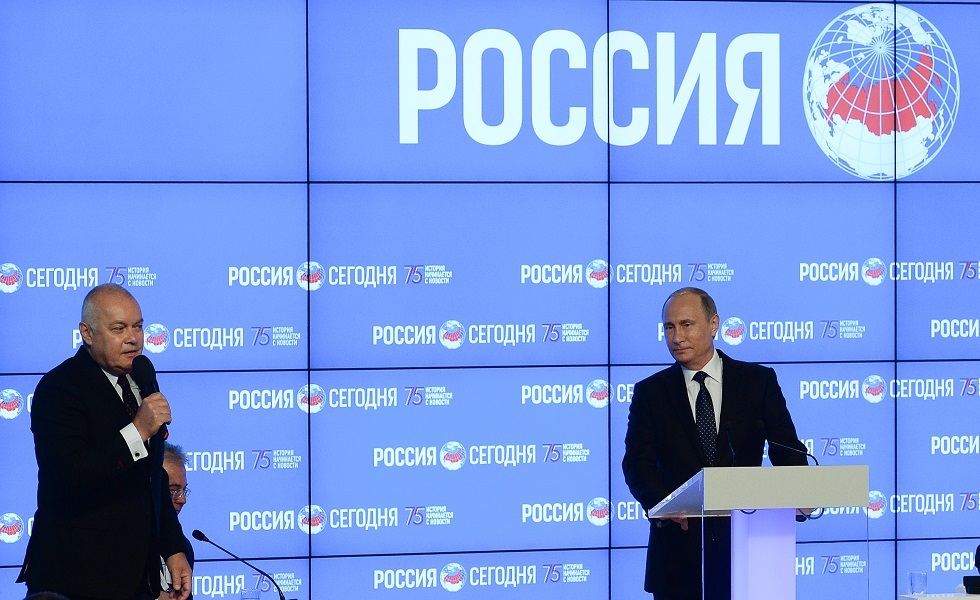 مدير وكالة “روسيا سيفودنيا” يعلن عن مقابلة كبيرة مع بوتين مدير وكالة “روسيا سيفودنيا” يعلن عن مقابلة كبيرة مع بوتين