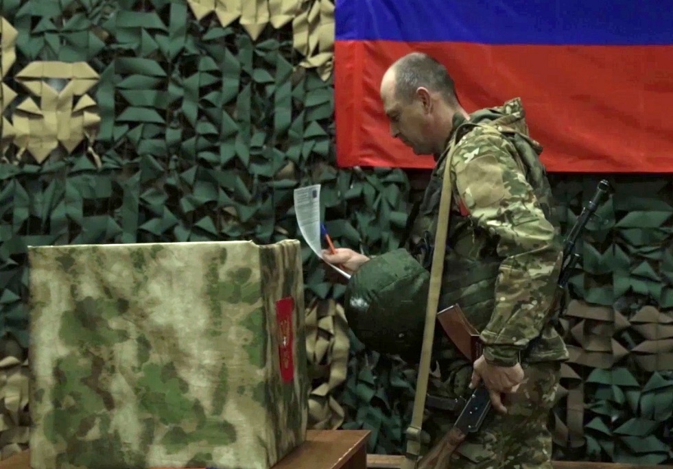 الانتخابات الرئاسية.. الجنود الروس في دونباس يصوتون بشكل مبكر