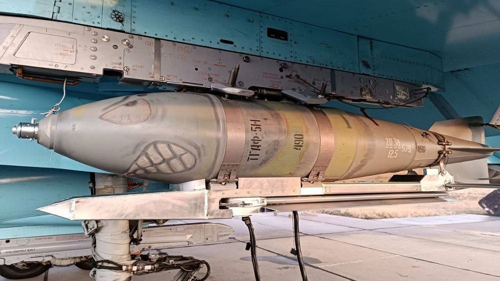 صحيفة أمريكية: روسيا تزيد فعالية قنابلها المجنحة الحائمة