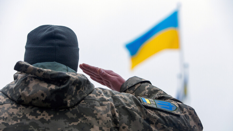 خبراء روس يكشفون عن خطط لانقلاب عسكري في أوكرانيا