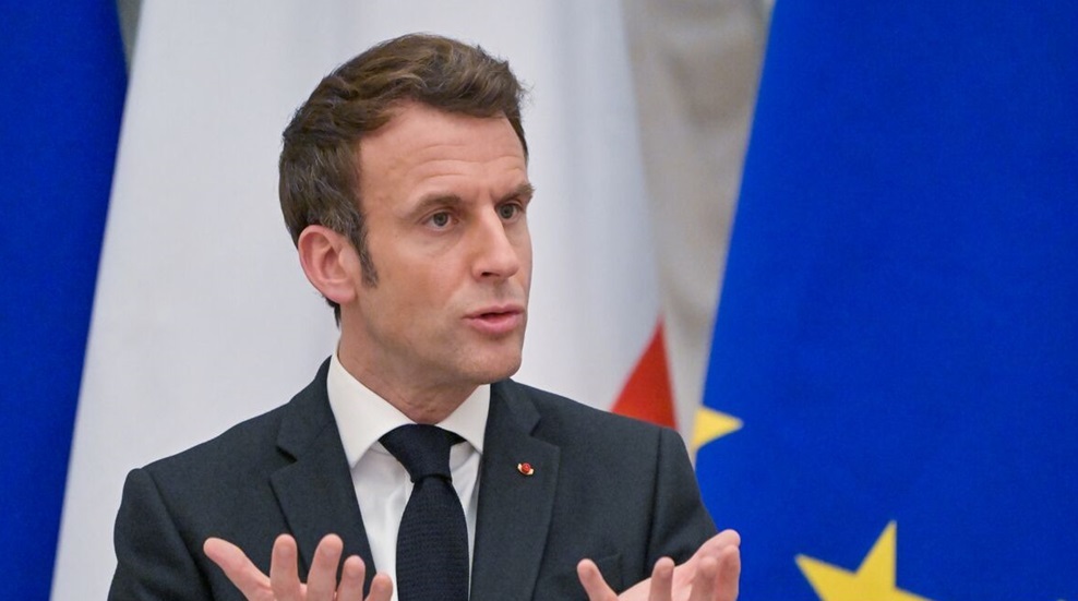 ماكرون: فرنسا لن تبادر إلى عمل عسكري في أوكرانيا