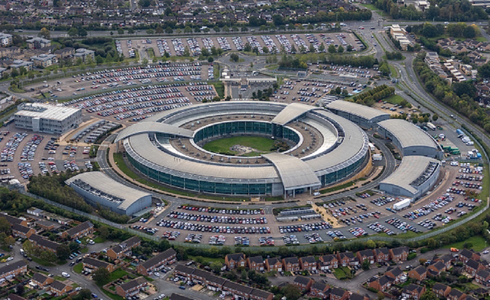 مقر الاتصالات الحكومية البريطانية GCHQ وهو اكبر وكالة استخبارات في البلاد
