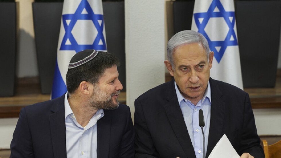 سموتريتش يطالب نتنياهو بمنع الوفد الإسرائيلي من الذهاب إلى المفاوضات في قطر