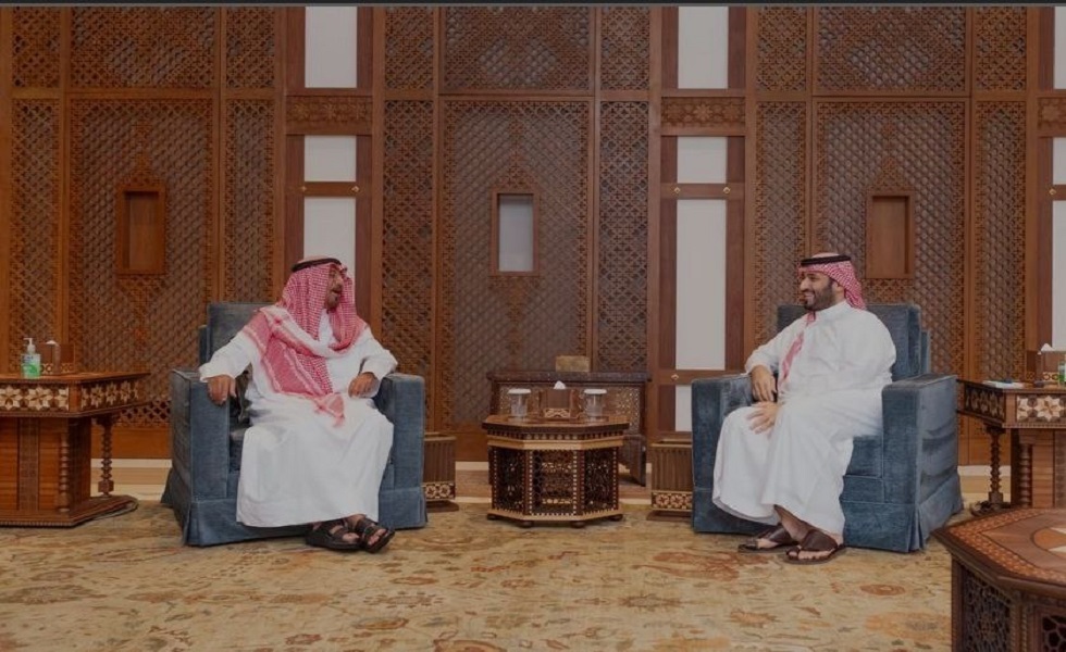 ولي العهد السعودي يقيم استقبالا لرئيس وزراء الكويت في مدينة جدة