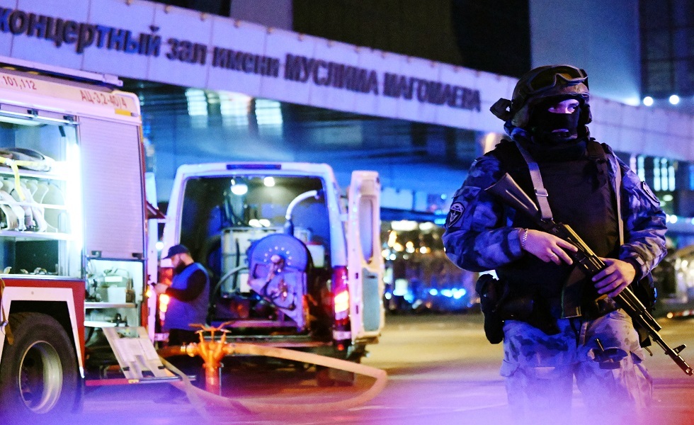 عشرات القتلى والجرحى بهجوم إرهابي على مركز تجاري بضواحي موسكو