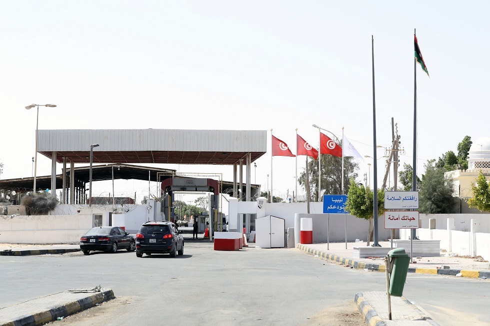 معبر راس جدير الحدودي بين تونس وليبيا (من الجانب التونسي)