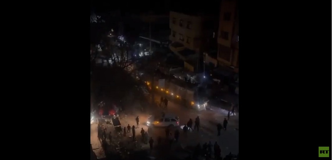 مراسل RT: وصول شاحنات تحمل مساعدات إنسانية إلى شمال قطاع غزة (فيديو)