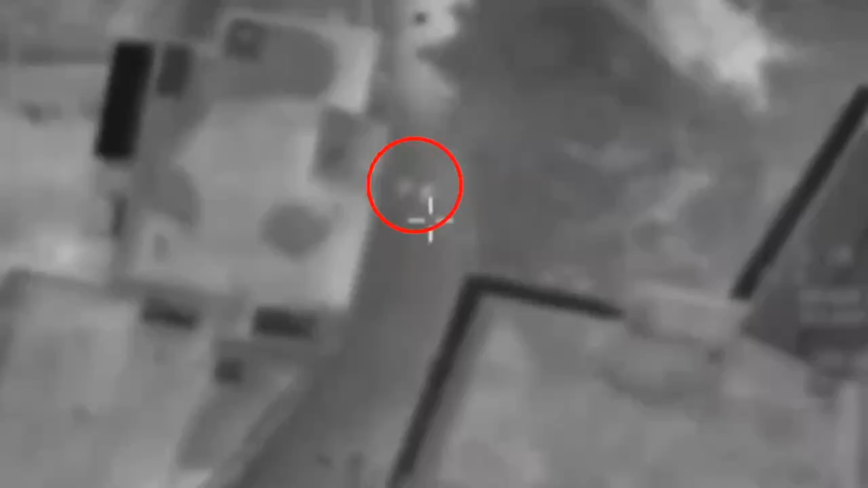 الجيش الإسرائيلي يقصف مواقع تابعة لحزب الله جنوب لبنان (فيديو)