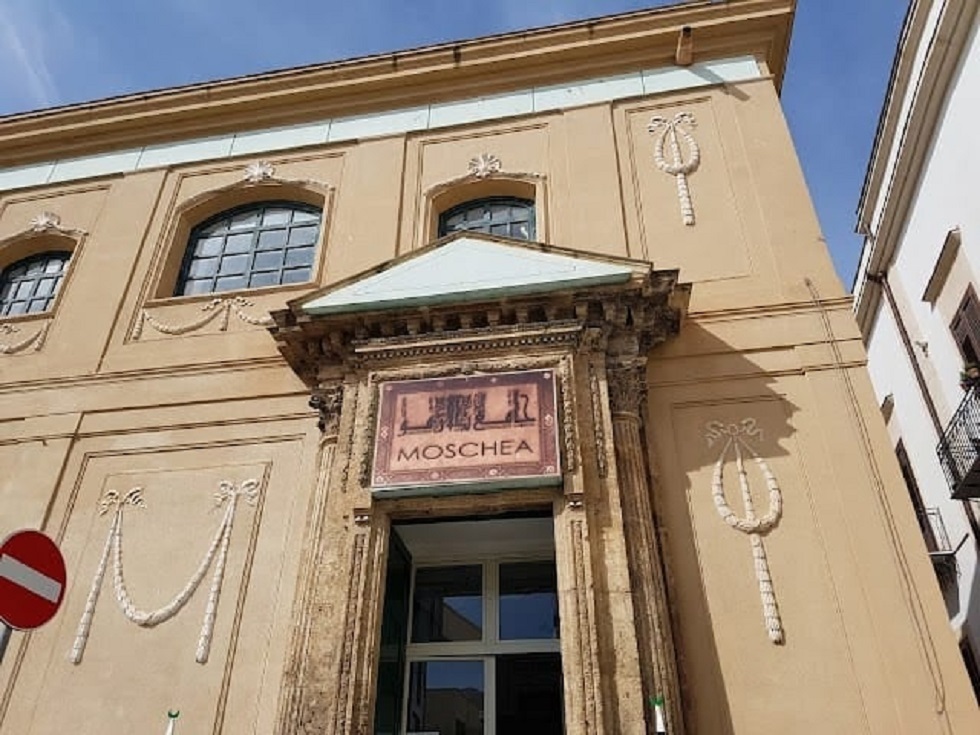 مسجد باليرمو في إيطاليا