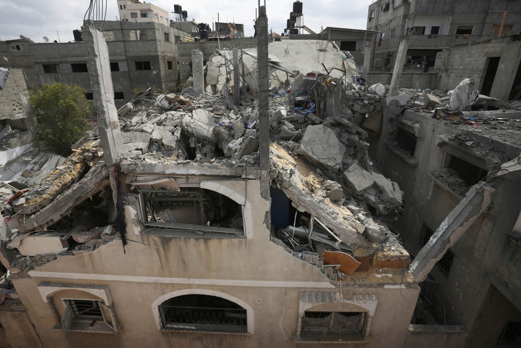 مقتل 30 شخصا بقصف إسرائيلي لشرق غزة