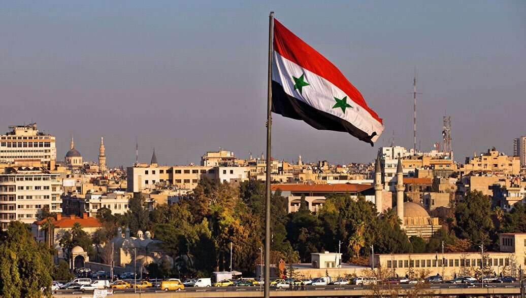 الجيش السوري يعلن التصدي لهجوم متزامن من اسرائيل و
