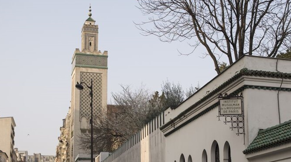 العثور على رأس خنزير قرب مسجد في فرنسا