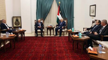 الرئيس الفلسطيني يقبل استقالة رئيس مجلس القضاء الأعلى