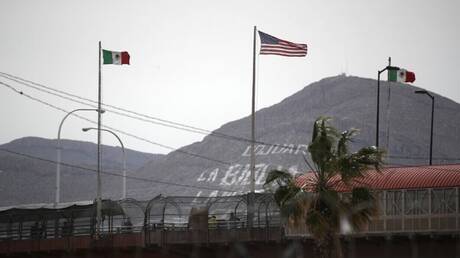 رئيس المكسيك يدعو واشنطن لإصلاحات جذرية لحل أزمة الهجرة غير الشرعية