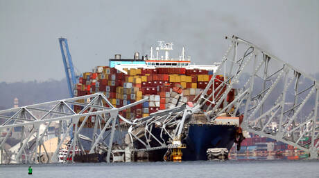 وسائل إعلام: قبطان السفينة التي صدمت جسرا في بالتيمور الأمريكية قد يكون أوكرانيا