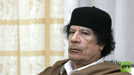 القذافي يحول "العدم" إلى"جمال عبد الناصر"!