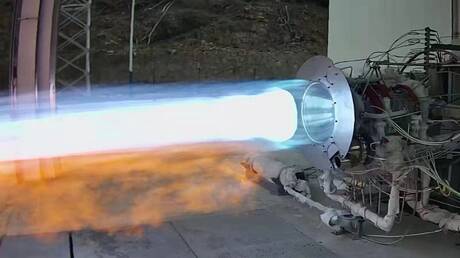 مركز روسي يجري اختبارا ناريا ناجحا لمحرك البلازما المستخدم في الأقمار الصناعية