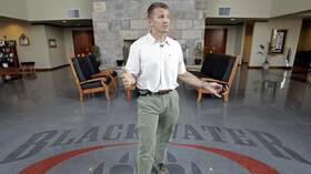 مؤسس شركة "بلاك ووتر": يجب ترك شبه جزيرة القرم ولوغانسك ودونيتسك لروسيا