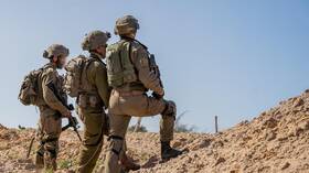 الجيش الإسرائيلي يعلن مقتل ضابط برتبة رائد في وحدة الكوماندوز (صورة)