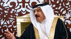 ملك البحرين يهنئ بوتين بفوزه في الانتخابات الرئاسية في البلاد