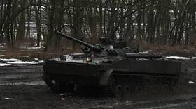 وسائل إعلام تشيد بفعالية عربات BMP-3 الروسية في المعارك