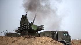 الجيش الروسي يصد 10 قذائف صاروخية معادية فوق مقاطعة بيلغورود