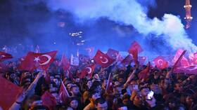 أردوغان يقر بخسارة حزبه الانتخابات المحلية ويتعهد بـاحترام كلمة الشعب